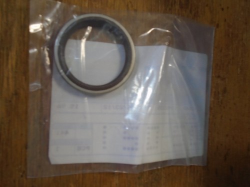 *NEW OEM* 0810 OMC Johnson Evinrude Seal 321895 0321895 NOS - Bild 2 von 2