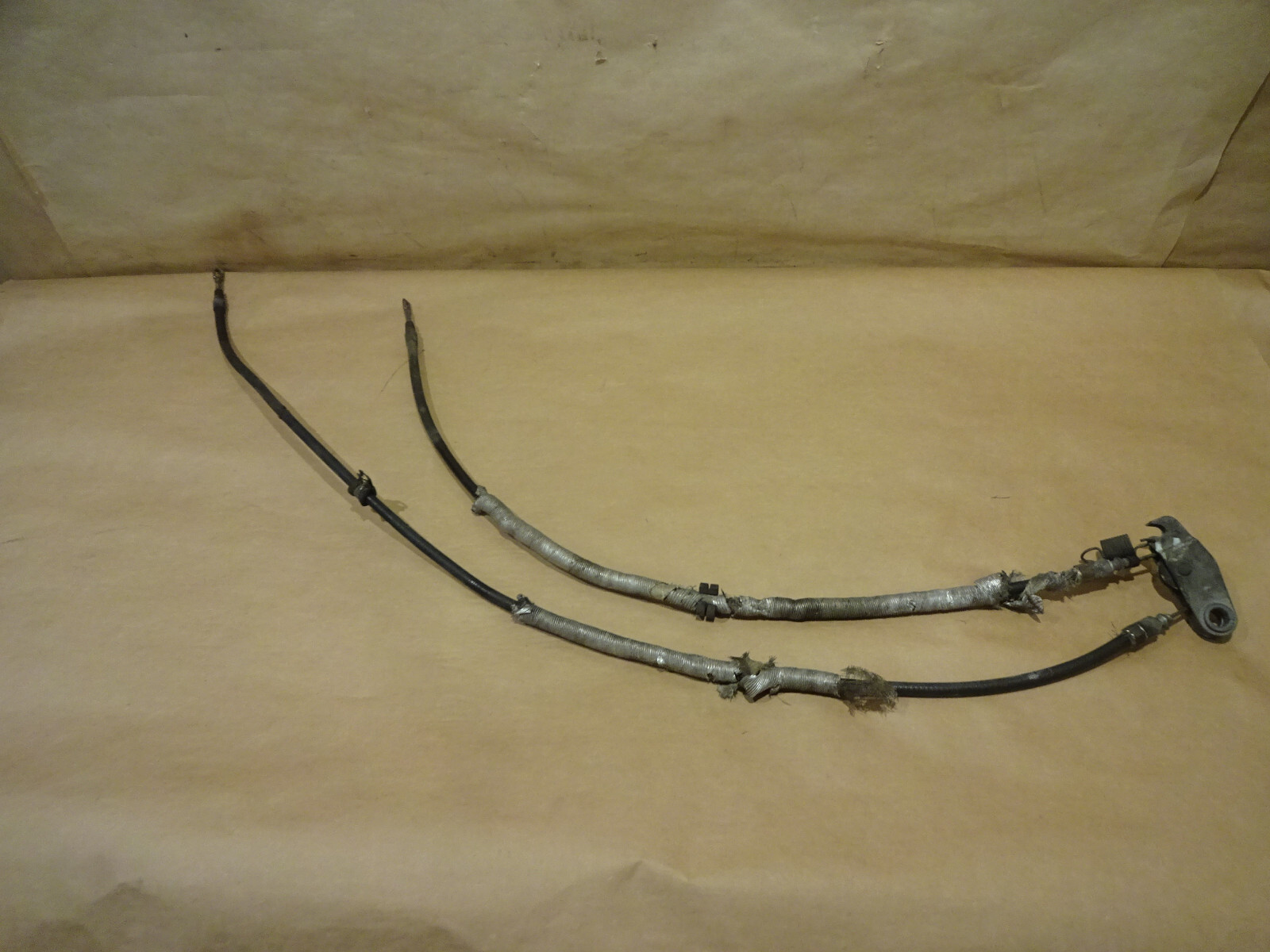 Maserati 4200 Coupe 05-06- E-Brake Cable  Valid For F1 -P/N 206724