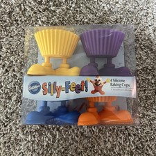 NEW SILLY-FEET SILICONE BAKING CUPS - 4 per pkg - by Wilton NEW Cupcake