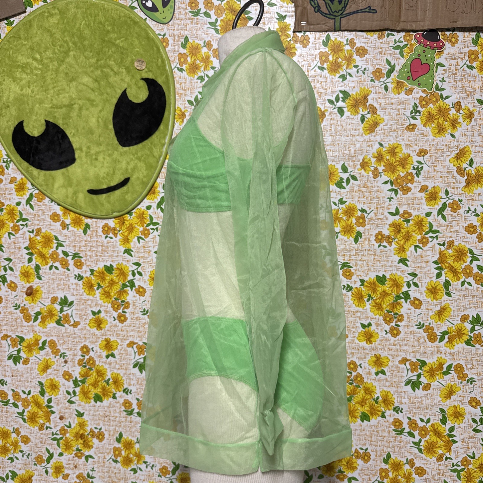 Vintage Retro Groovy Highlighter Green 3piece Lin… - image 5