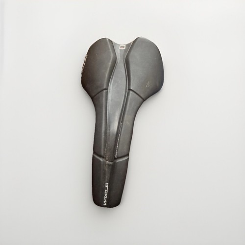 Prologo Proxim W450 Sport - Cycle Bike Saddle Seat 145mm - Picture 1 of 3