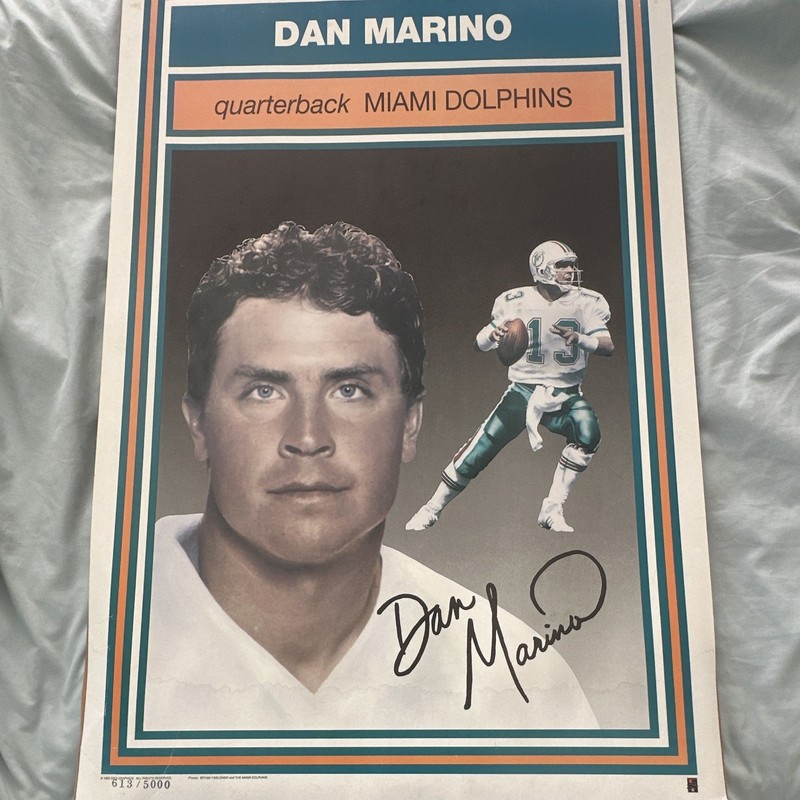Dan Marino Miami Dolphins Football Poster Print 1992 24 x 36