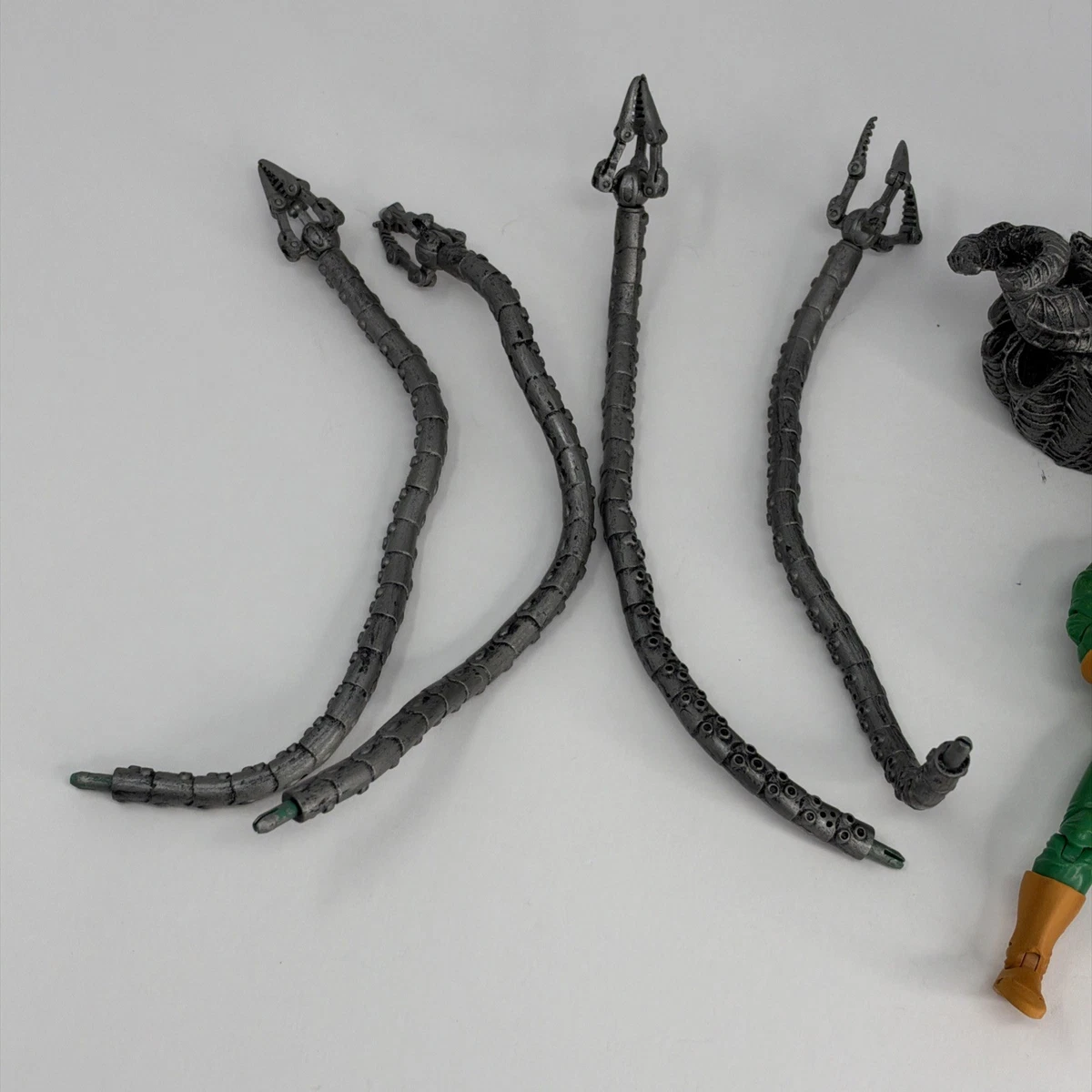 ToyBiz Marvel Legends Series VII 8 Doc Ock Figure Doctor Octopus Complete