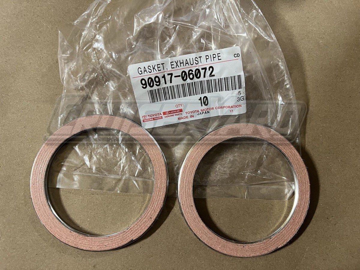 New Toyota Land Cruiser FZJ80 OEM Set of 2 Exhaust Pipe Gaskets