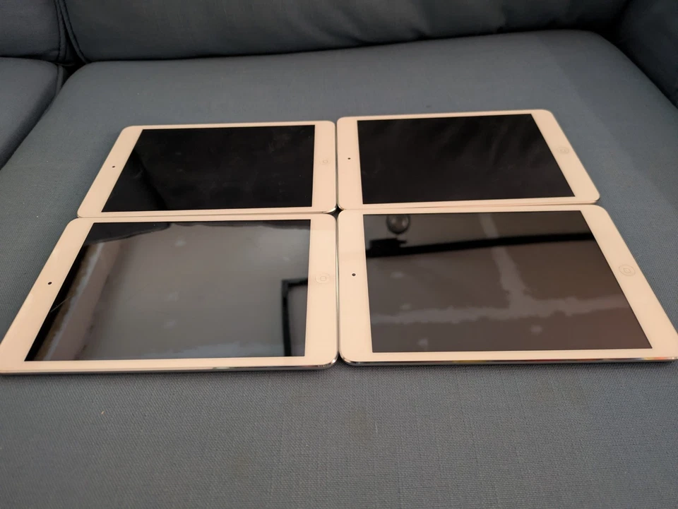4 x Apple iPad Mini 2 16GB, Retina, WiFi, White - Image 4 of 4