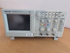 Tektronix TDS2012B Digital Storage Oscilloscope 100 MHz 2 Channels 1GS/s. NO USB
