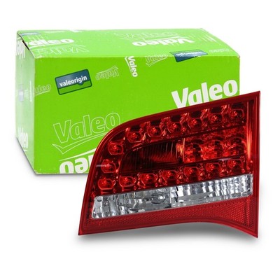 Valeo 043849 Passenger Side Boot/LED OE Tail Light Assembly