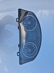 Kombiinstrument Tacho Diesel Tachometer VW Golf Plus 5M 5M0920871A