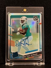 2023 Panini Donruss Optic - Rookie Devon Achane #269 Holo Prizm Autographs /150