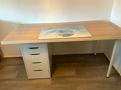 IKEA Schreibtisch 150x75x74 cm helles Holz/Weiß mit 4 Schubladen