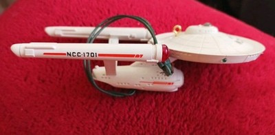 1991 Hallmark Ornament Star Trek TOS USS Enterprise NCC-1701 Blinking lights