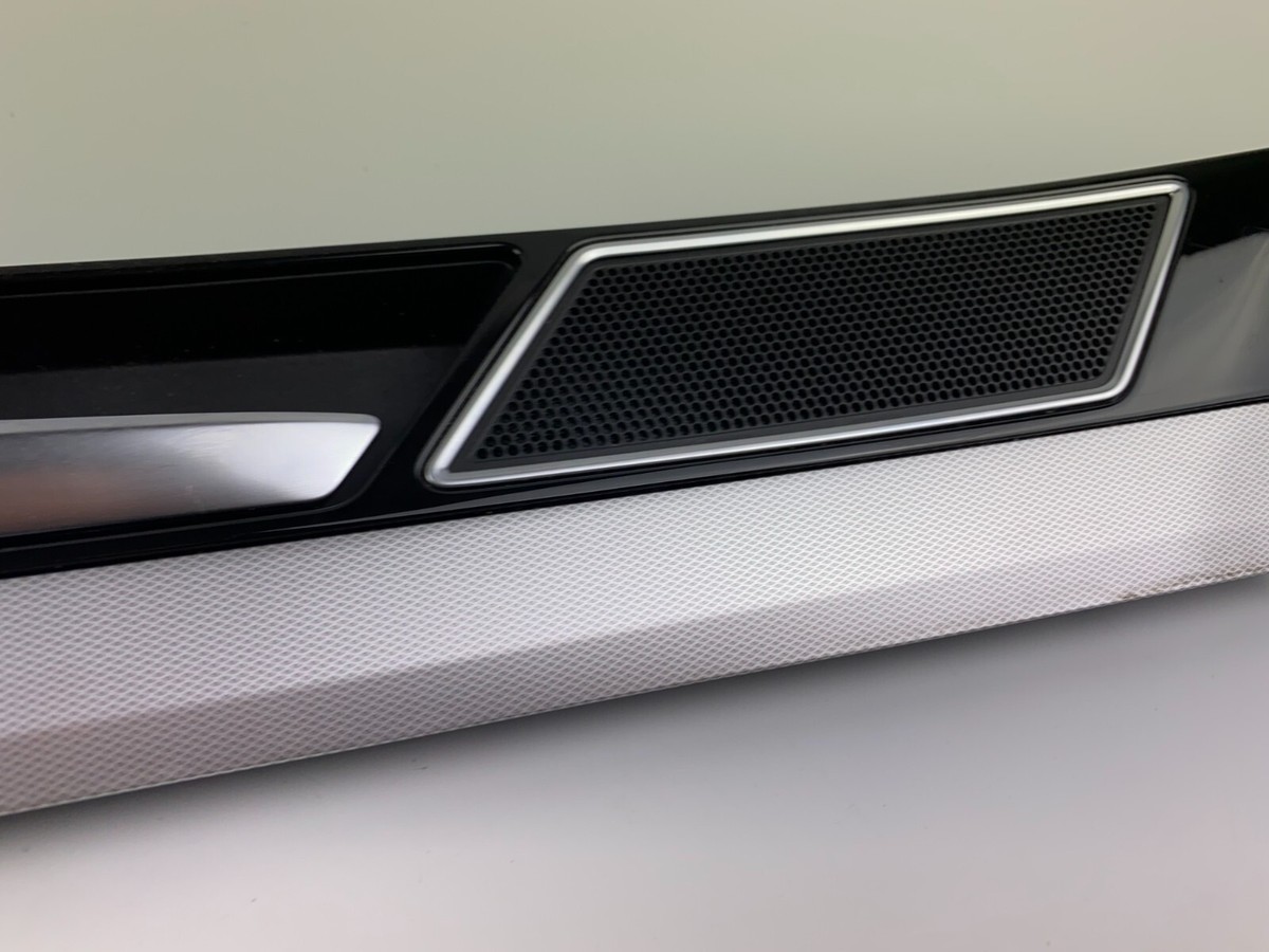 Volkswagen Passat B8 Front Left Side Door Panel Trim Cover Handle  