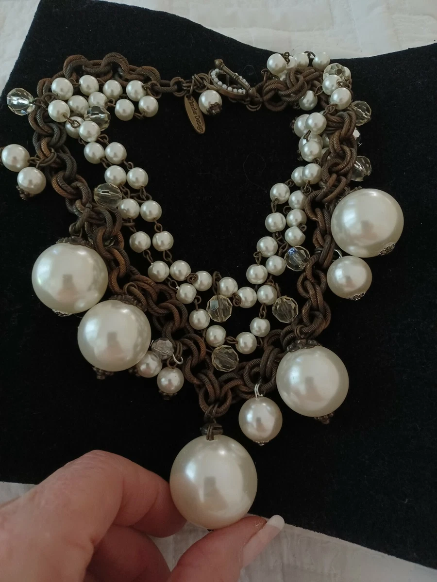 Plunder pearl best sale necklace