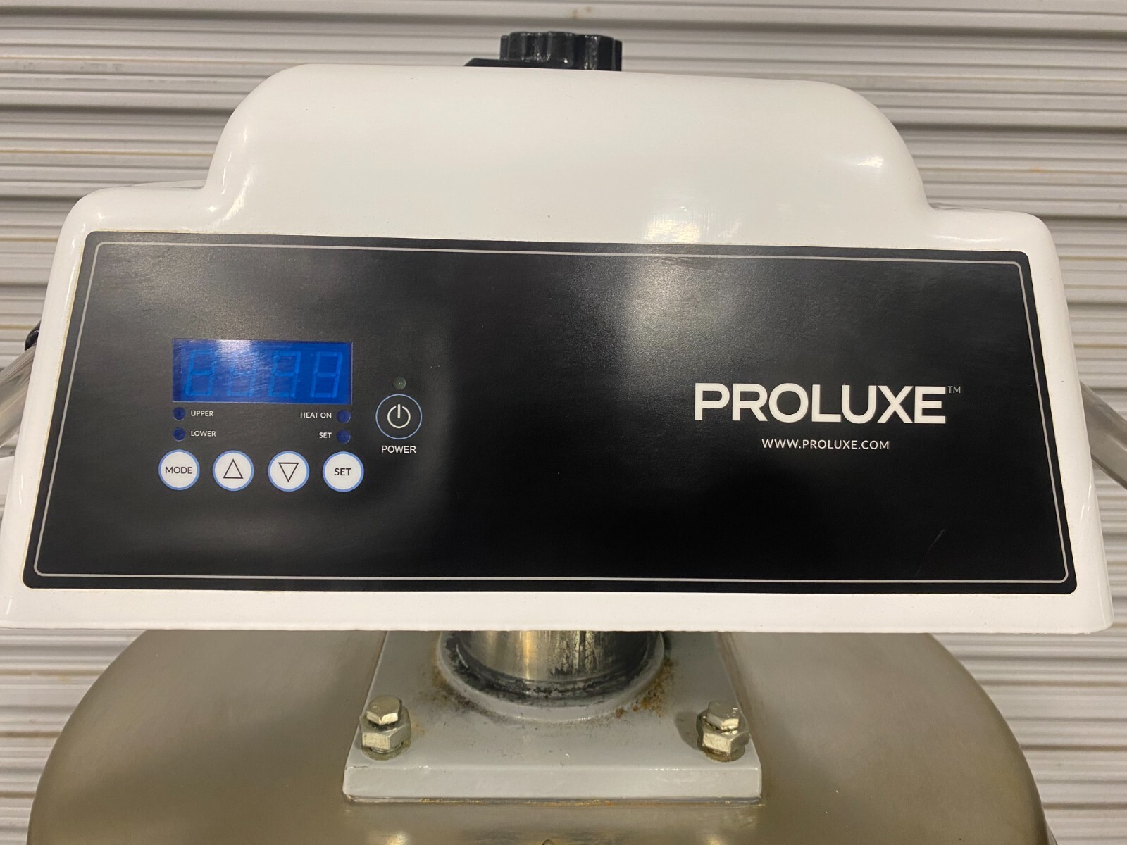 Doughpro Proluxe DP2000B 18" Endurance X2 Manual Pizza Or Tortilla Dough Press