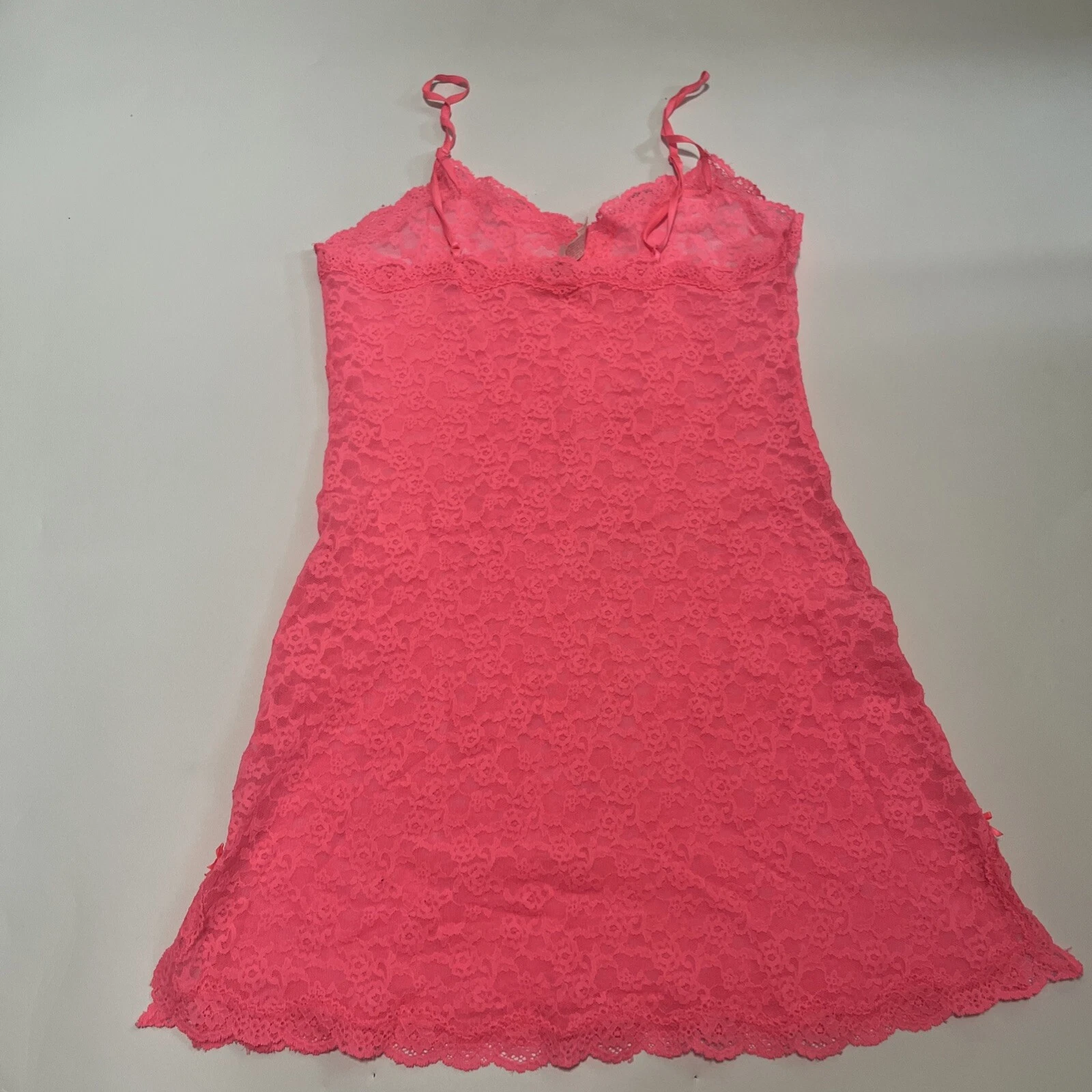 UNDERCOVER Victorias Secret Hot Pink taglia small camicia da notte completamente in pizzo mini abito fiocchi