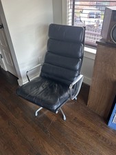 Herman Miller Eames Chair EA438