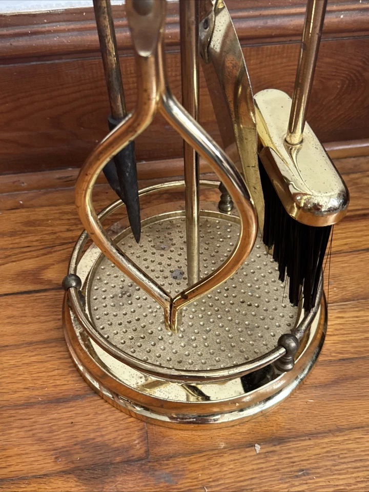 Juego de herramientas de chimenea vintage - acabado dorado, asas de madera, soporte de 34" Foto 4 de 4