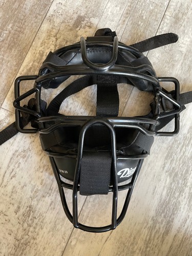 Diamond DFM-20 Umpire Face Mask Adult Black Padded Steel Cage Baseball Softball