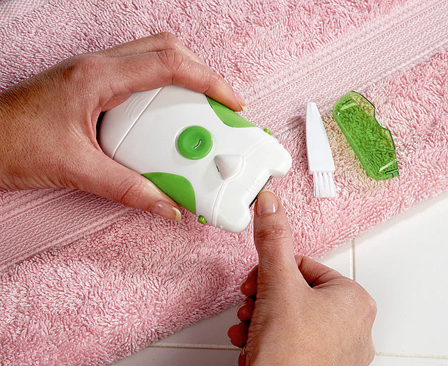 Avilo - Electric Nail Trimmer - Battery Operated - Precision Grooming - Image 2