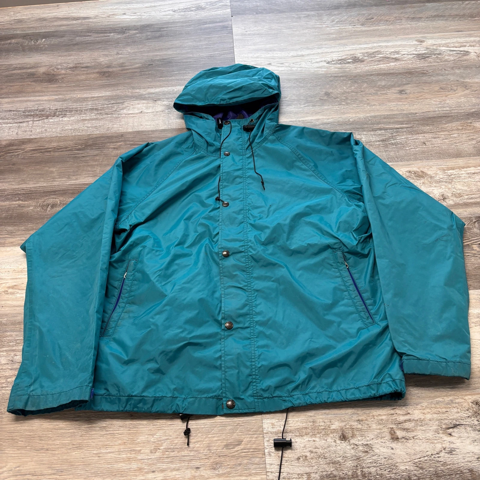 north-face gore-tex waterproof hooded rain jacket