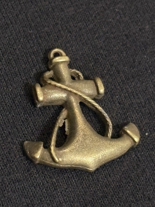 Vintage Brass Tone Nautical Anchor Pendant Charm Rope Design Jewelry Craft 1”