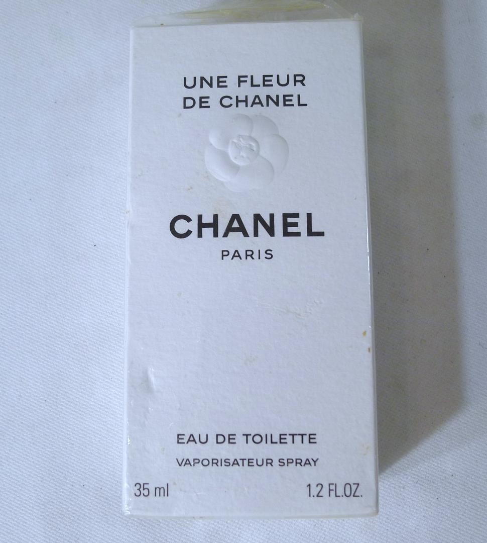 CHANEL UNE FLEUR DE CHANEL eau de toilette 35ml Discontinued Rare