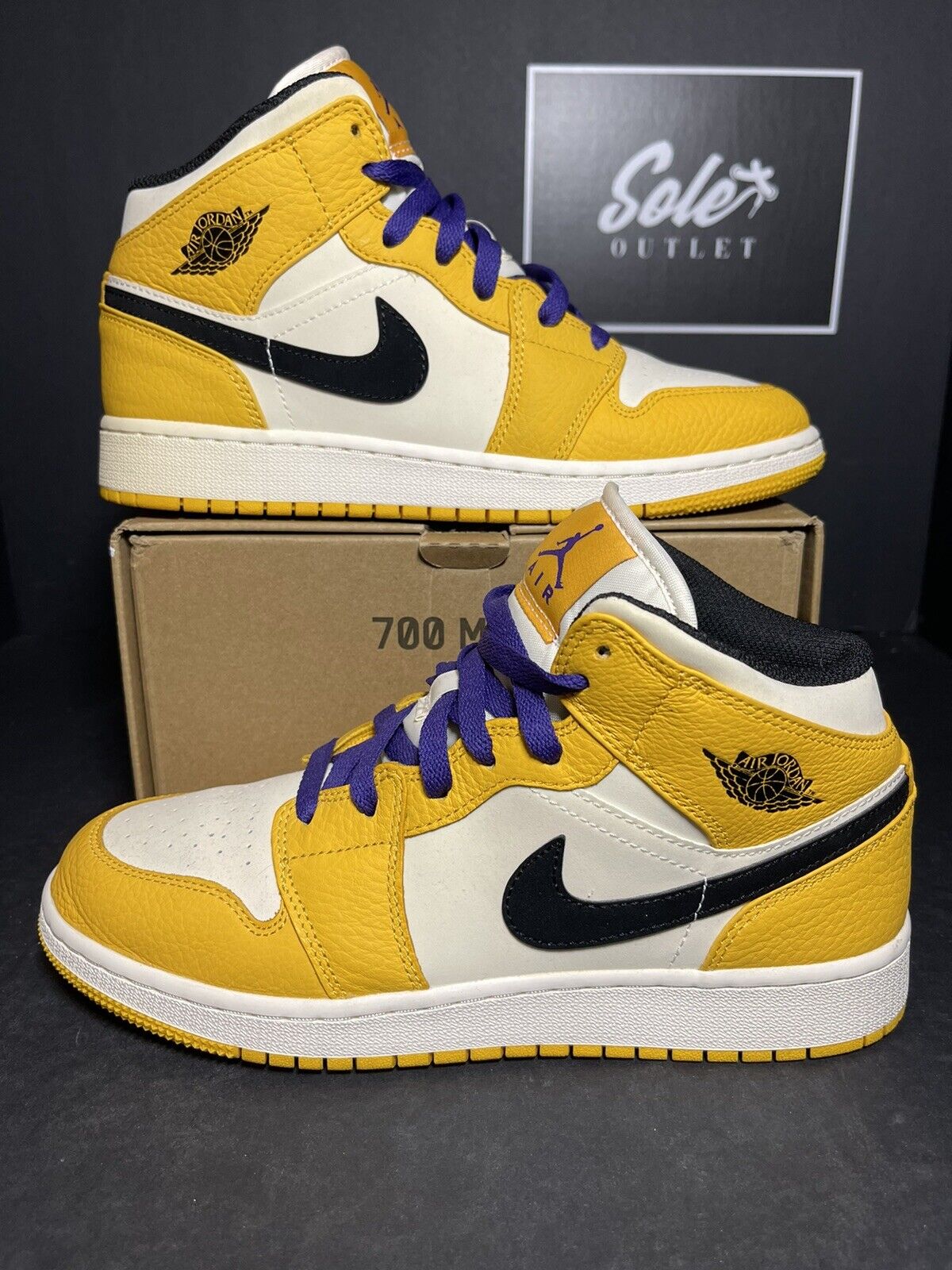 El diseño liberal negativo Nike Air Jordan 1 Mid GS Lakers Yellow White Shoe Size 6.5Y BQ6931-700 No  Box | eBay