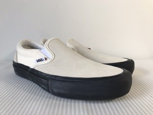 vans slip on pro suede