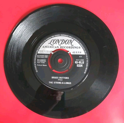 THE STRING -A- LONGS - HL9354 - BRASS BUTTONS / PANIC BUTTON  1960 (2425)