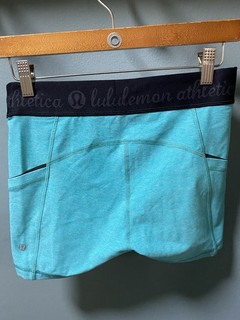 Pantalón corto Lululemon para mujer talla 6 azul jaspeado Tropics What The Sport MR 4”