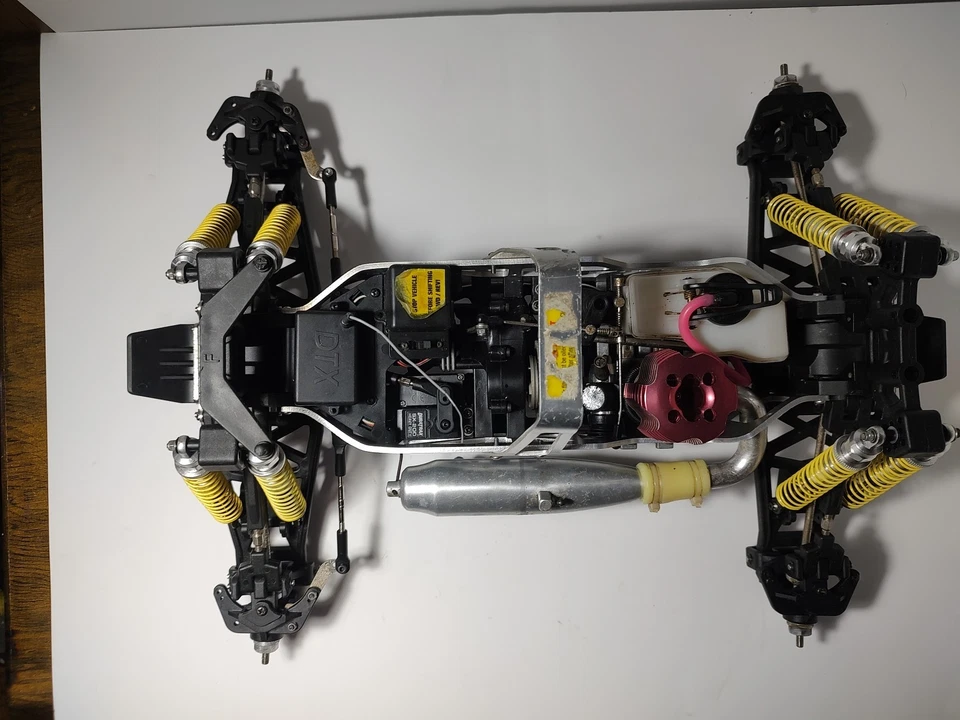 Camión Duratrax Warhead Nitro RC de colección restaurado Foto 4 de 4