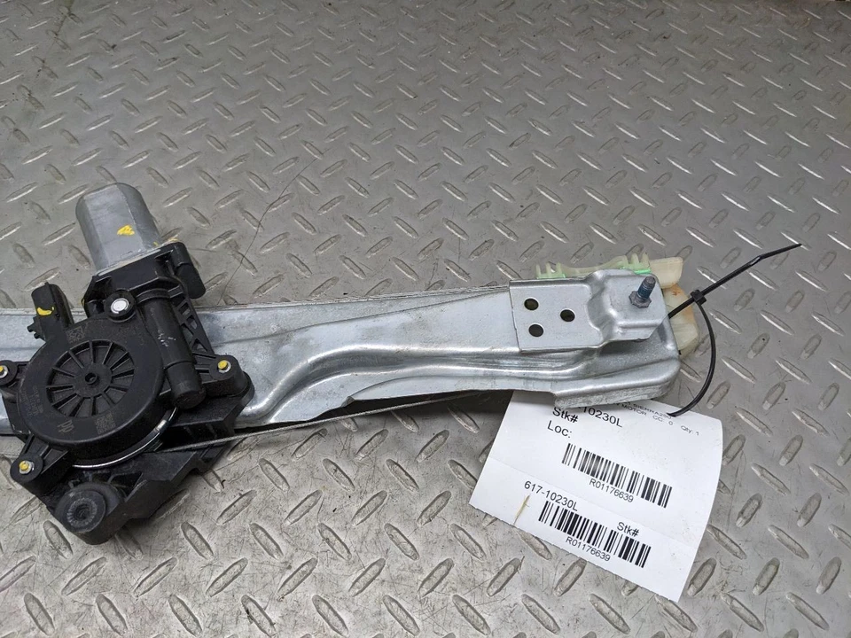 Motor traseiro para janela de energia esquerda driver compatível com 19-25 Sierra 1500 Pickup 1176639 - Imagem 4 de 4