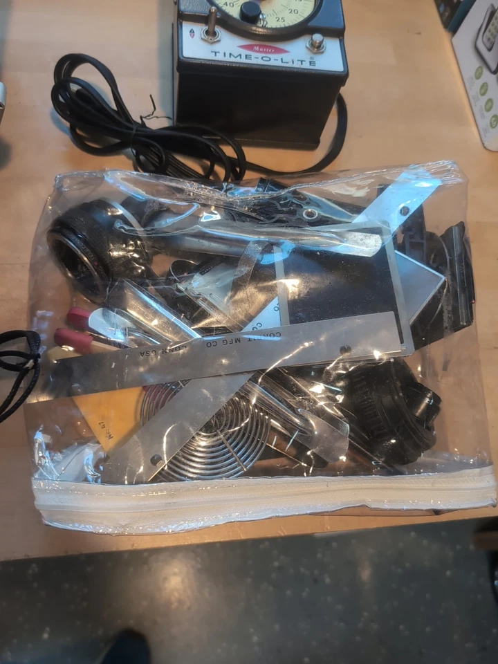 Master Time-O-Lite M-72 con estuche de filtro Kodak y suministros/filtro serie OC Foto 4 de 4