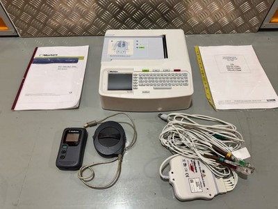 Mortara ELI 150C EKG Ruhe Elektrokardiograph Gerät mit Zubehör