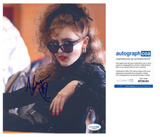Kathryn Newton ‘Lisa Frankenstein’ Signed 8x10 Photo ‘Lisa’ ACOA