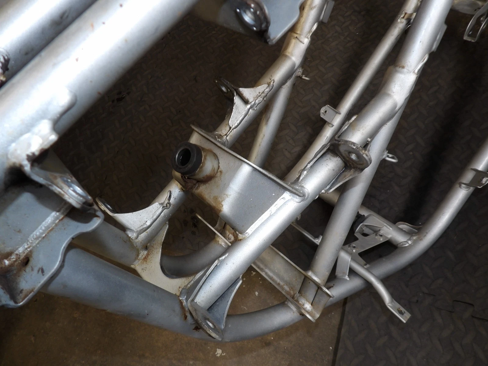 š Main Frame Support Chassis - Fits 2001 Yamaha Blaster 200