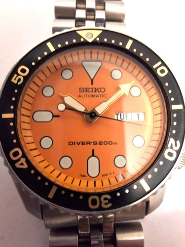Seiko MOD vintage SKX011J orange scuba diver automatic watch 200m 7S26-0020 A0