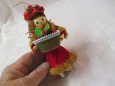 Vintage 1977 Kurt Adler Corn husk Christmas Ornament Girl w/ Holly Basket #43