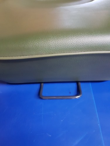Mercedes W461 - Seat cushion left front- 461 910 39 30 6B61, 46191039 30 6B61 - Picture 2 of 7