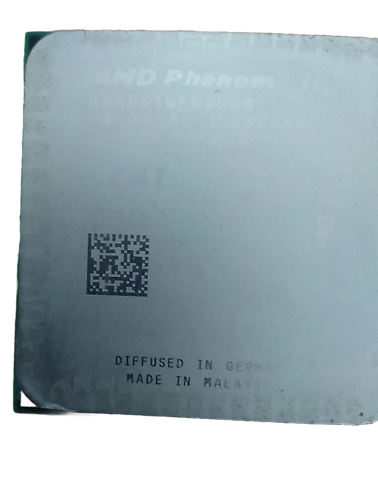 AMD Phenom II X4 945 HDX945WFK4DGM Processor 667 MHz 3 GHz Socket AM3 CPU 95W - Imagen 4 de 4