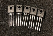 Lot of (4) 2SC2590 Silicon NPN Transistors For Low Frequency Power Amplifiers