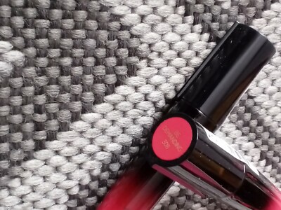 loreal paris brilliant Signatur Lippenstift Gloss Farbe be demanding 308 neu