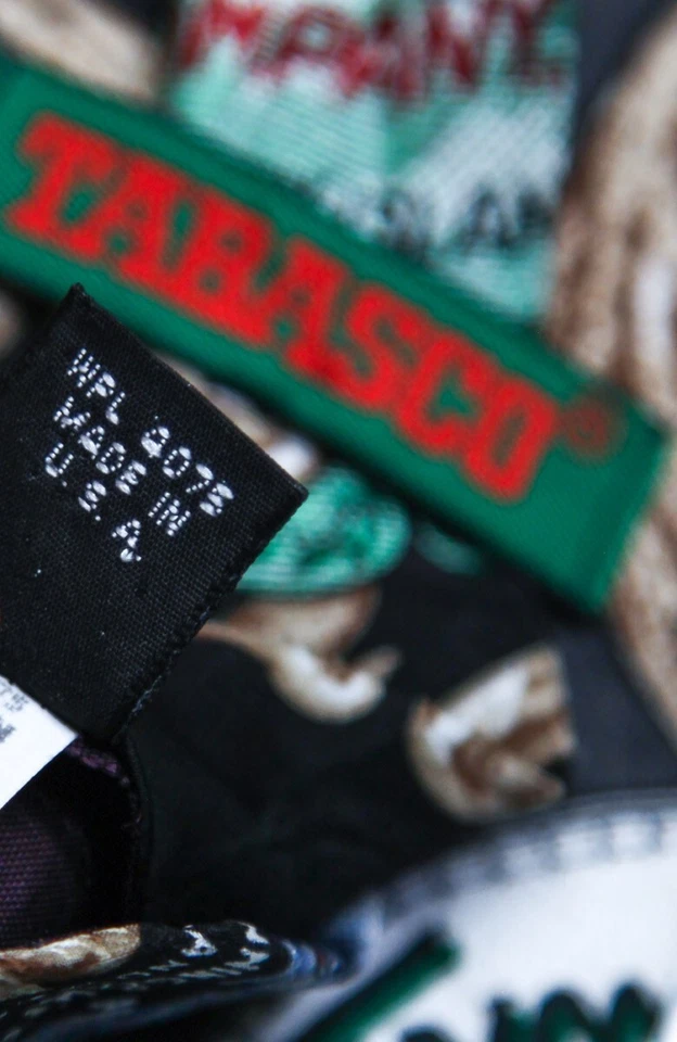 Spicy TABASCO HOT SAUCE Mens Neck Tie 100% Silk Made USA McIlhenny Floral Unique - Image 3 of 4