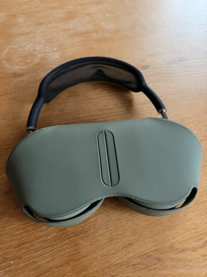 Apple AirPods Max, photo 1 of 5