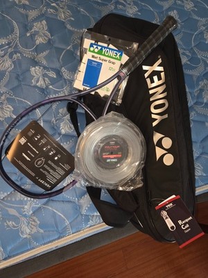 Yonex Tennis Package. Racket + 3 items