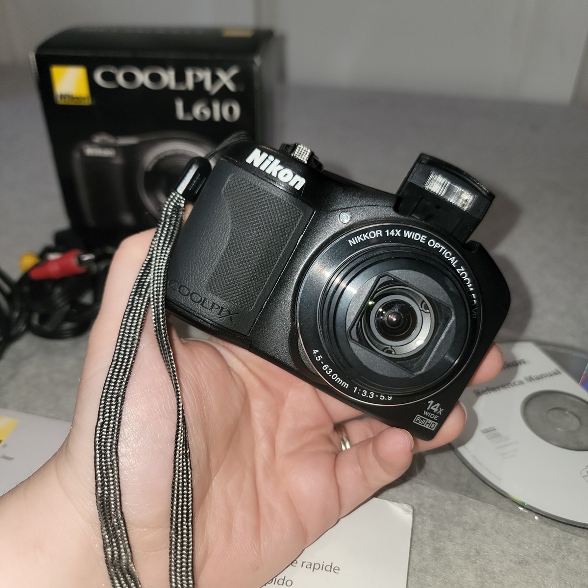 ★美品★Nikon Coolpix L610 Amazon.com : Nikon COOLPIX L610 Digital Camera (Black) (Old