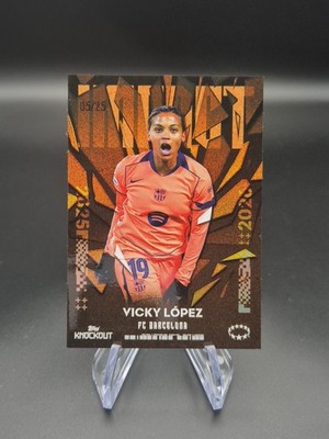 Topps Knockout UWCL  2025-26 - Vicky Lopez FC Barcelona - Parallel /25