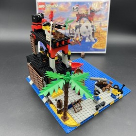 Lego Pirates: 6279 Skull Island (1995) 100% Complete W/Instructions