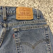 Vintage 90s Levis 505 Made in USA Jeans Mens 30x32 Medium Wash Blue Denim