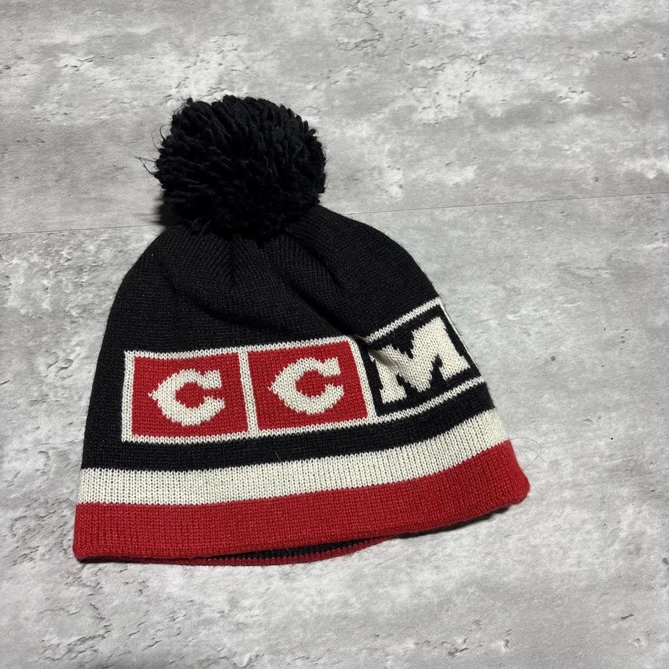 Boné gorro Chicago Blackhawks adulto tamanho único preto CCM NHL Pom * - Imagem 2 de 4